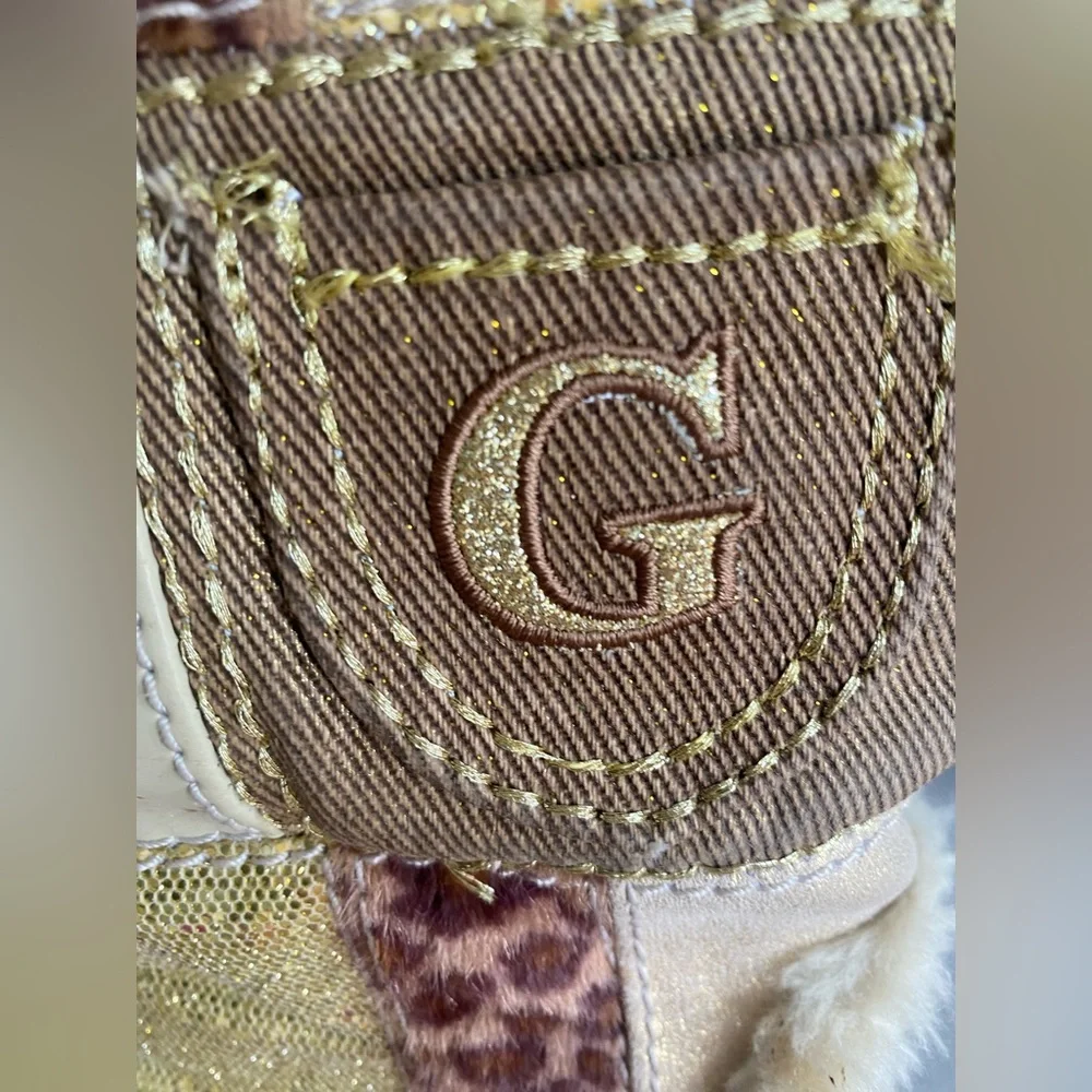 WOMENS CLASSIC GUESS PATCHWORK FUR LINED BOOTS